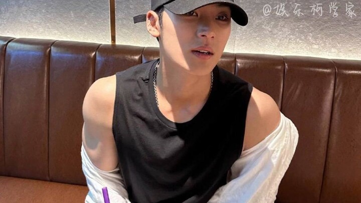 Why did you go and bother him? #KimMinGyu#SEVENTEEN#Funny