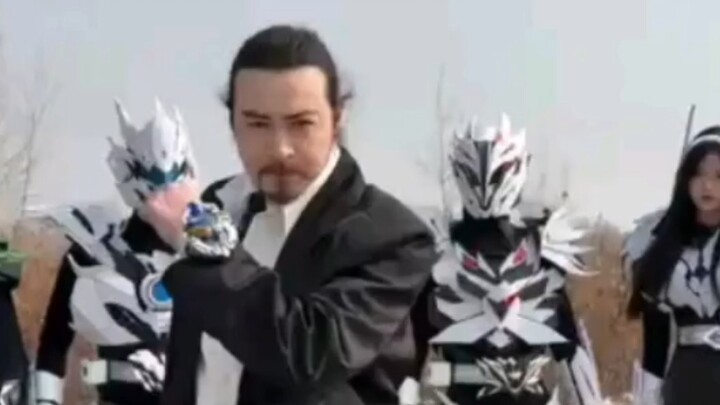 เอฟเฟกต์พิเศษที่แฟนๆ ทำขึ้นนั้นได้เชิญ Wind Eagle Man ตัวจริงมา และภาพนั้นก็ดีกว่า Kai Six มาก