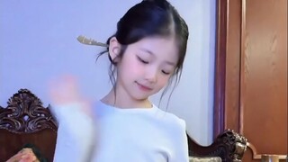 张心心小仙女精彩视频合集(一)