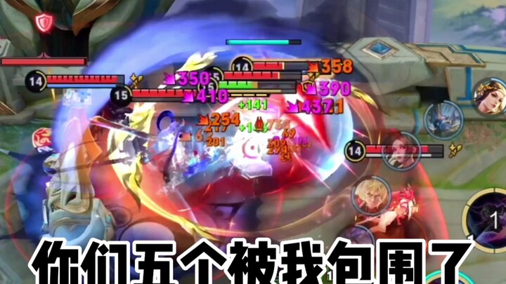 Ám Tín chưa rời đi, chỉ là đã trở lại theo một cách khác.