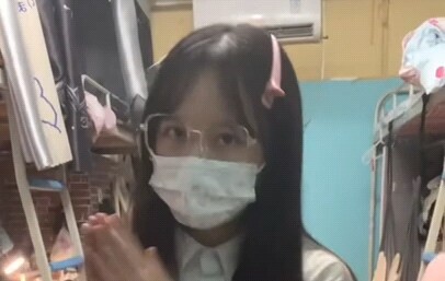 在宿舍也就随便扭扭啦