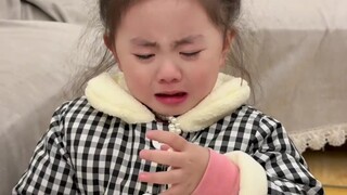 انتهى الأمر... من الآن فصاعدًا، سيتعين علينا في منزلنا شراء 3 نسخ من كل شيء نشتريه.