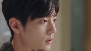 [Bo Jun Yi Xiao] [Yu Qin Gu Zong] Penyerang berperut hitam yang tergila-gila VS si cantik tsundere t