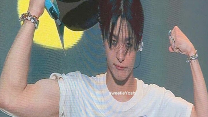 This straight shot feels like Park Ji-hoon is hitting my face...