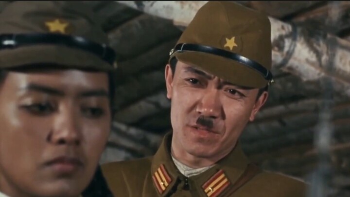 这才是亮剑，这也太搞笑了吧，哈哈哈哈哈哈！