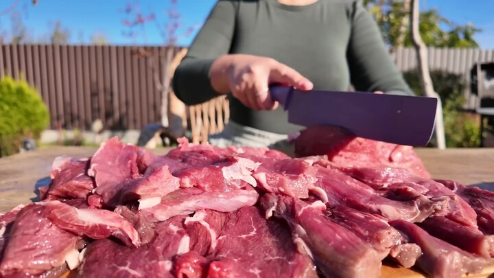 Cooking Juicy Striped Beef Skewers in a Relaxing Country Life — Luba Fro