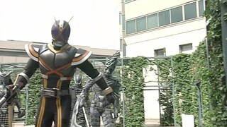 Kamen Rider 555 เห็นโดนทุบก็โล่งใจ