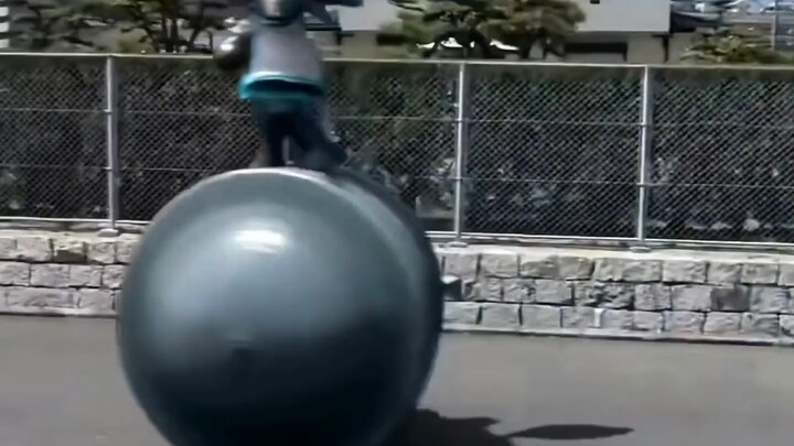 Sumber Inspirasi Karya Gadis Laut Dalam