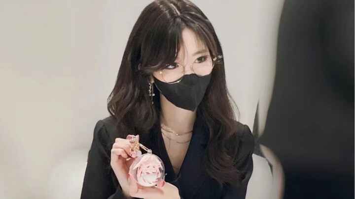 【งานมหกรรมโดมิงยา】เมียรักเอาลูกบอลของฉันไปถ่ายรูปแล้ว!