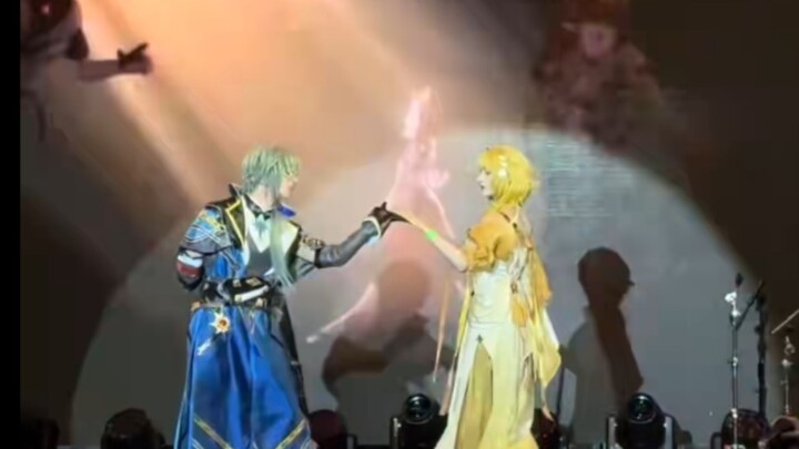 国外舞台剧阿格莱雅太美了