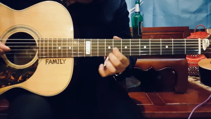Độc tấu guitar dân ca "Doraemon" Lưu Gia Lợi