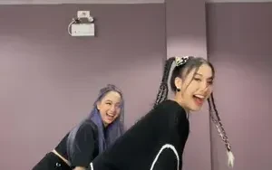 เมื่อ2คนนี้อยู่ด้วยกันความฮาจึงบังเกิด😂😂