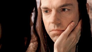 ฮิวโก้ วีฟวิ่ง หน้าตาเปลี่ยนไปจากวัย 26 ปี เป็นวัย 60 ปี เมื่อลุงไม่ยิ้ม หน้าตาของเขาจะออนไลน์