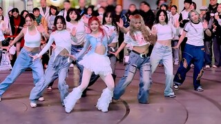 Like A Flower, the road show of "A Hundred Flowers in Full Bloom", covers the entire song by IRENE. 