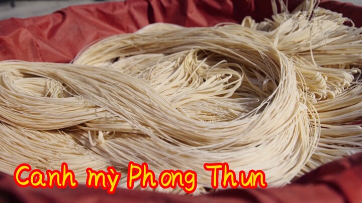 Canh mỳ Phong Thuận