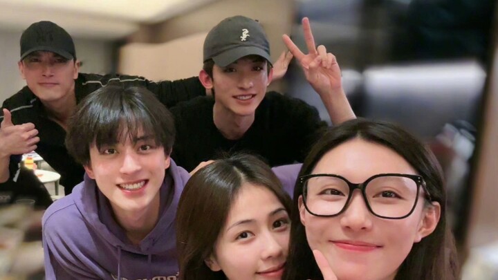 Baiyue Fanxing — no need to worry; I really love the vibe when everyone’s together. Lulu’s like an o