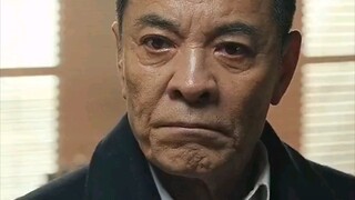 老板为了挣钱，肆无忌惮排污，结果出事了。