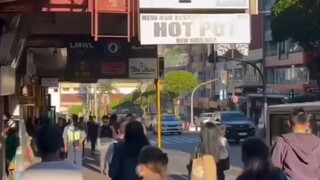 生活里的一切美好都在路上，别走的太匆忙，用片刻短暂的时间去体会，去享受[太阳]