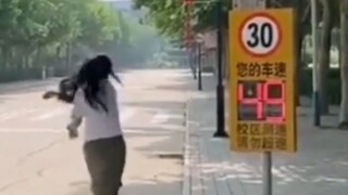 This hand speed is ridiculous!