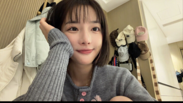 How to Become a Cute Woman?!