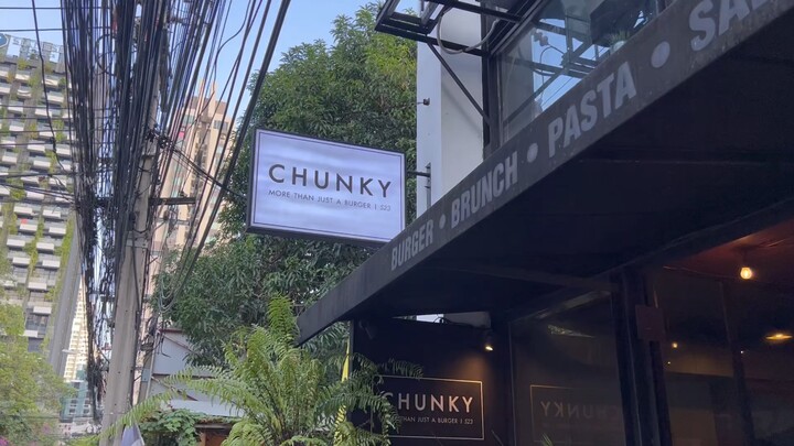 ไปกินเบอร์เกอร์ที่ร้าน Chunky