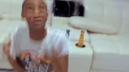 Barbz因为声音太像Nicki Minaj，被Nicki Minaj翻牌认可-part3