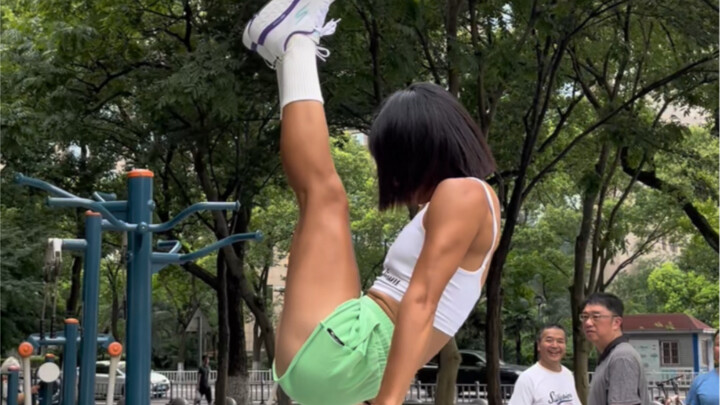 Self-Discipline in the Park Leaves This Uncle Speechless