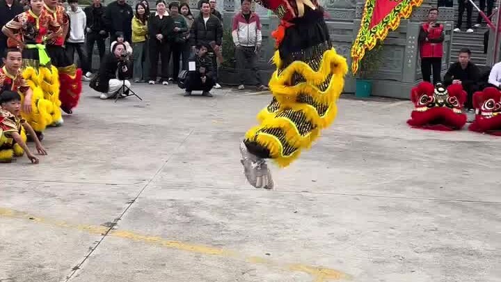 Gerakan tingkat sulit dalam Kung Fu Mabuk