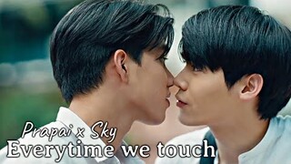 Prapai ✘ Sky | Love in the air ► Everytime we touch