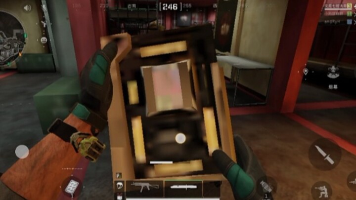 Aku nggak peduli, aku mau beli ponsel!!