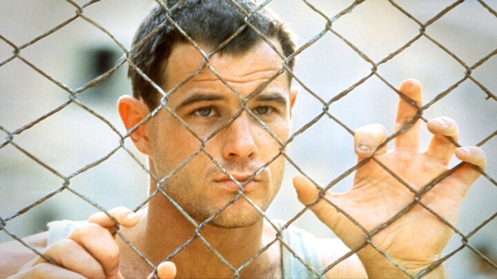 ชายผู้ทนทุกข์ทรมานในคุกมาตลอด 13 ปี ในที่สุดก็หลบหนีออกจากคุกสำเร็จ