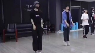 【马嘉祺】我…靠…这人上辈子是个“大”吧！