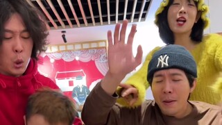 他俩真好骗！
