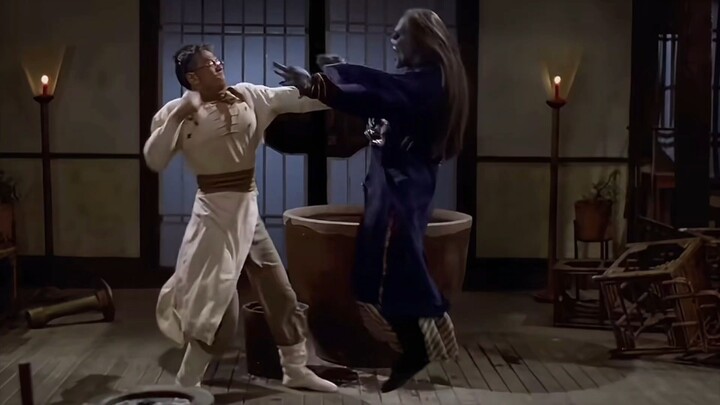 I’ve seen plenty of magic-damage Taoists, but this is the first time I’ve encountered a physical-dam