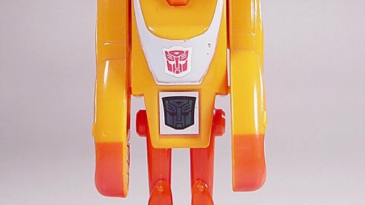 TRANSFORMERS G1: Wheelie