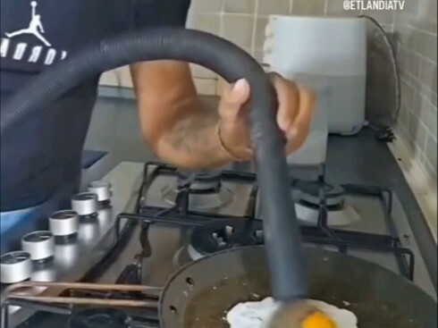 Why AI Can’t Replace Humans