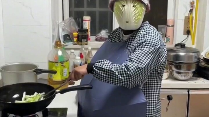 They’re not making elixirs—they’re actually cooking! #CookingCatastrophe #DarkCuisine