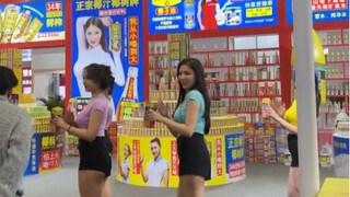 2022 Hainan Winter Fair, Coconut Tree Team still has style