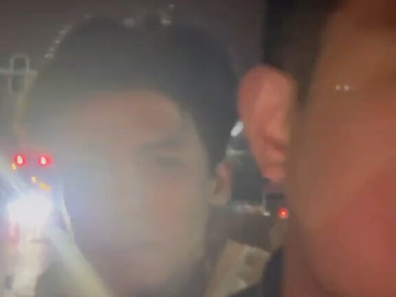 เมื่อเพื่อนรู้ว่าฉันเล่นเป็นเจ้านายสุดหล่อ