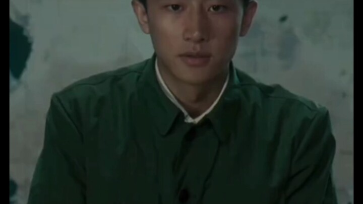 من الذي كتب كلمات هذه الأغنية بالفعل!