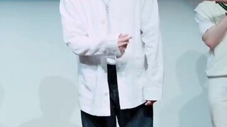 终于让我找到柿饼的原版了，看我夹尼和小宋模仿能力有多强（bushi）多搞笑～