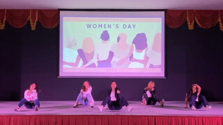 Solo Lisa - Siswa SMA Tomboy menari dengan siswi sekolah