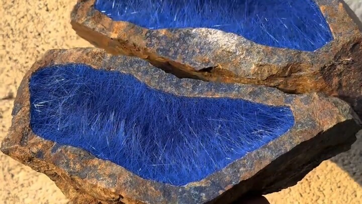 คุณชอบหินแบบไหนในพวกนี้?