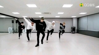 Chỉ có người nhà nhảy lại mới tuyệt nhất
