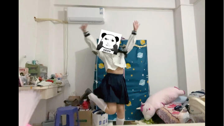 高考倒计时100天，我从相册翻出高考前跳的这么可爱真是抱歉↖(^ω^)↗真是时光匆匆一去不复返呐~(・・？）宅舞日记～（菜就多练）