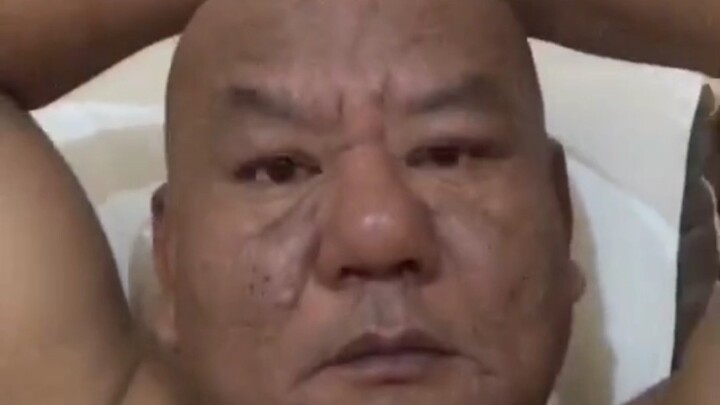 This is my cousin, a middle schooler who’s really kind and easygoing.