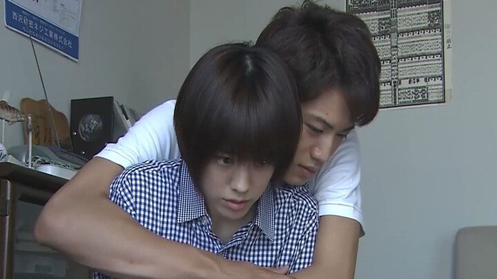 A young man confesses his feelings to the girl he likes, only to find out she’s intersex! Japanese d