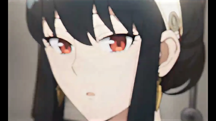 Yor Forger แก้ไข / คุ้มกัน