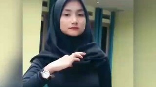 Bocil Jilbab Baru Tumbuh