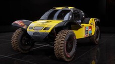 Car SMG 2WD Buggy in Dakar Desert Rally. Hanwei motorsport